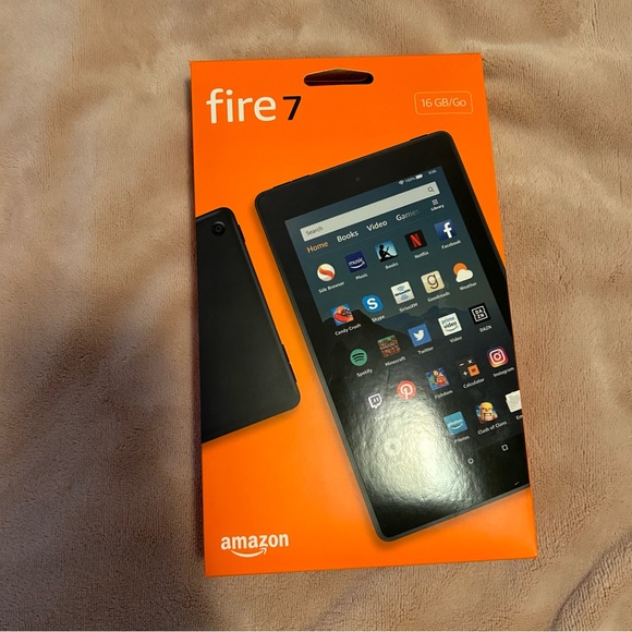 AMAZON FIRE 7 TABLET IN BLACK 16 GB IN ORIGINAL PACKAGING - Picture 1 of 7
